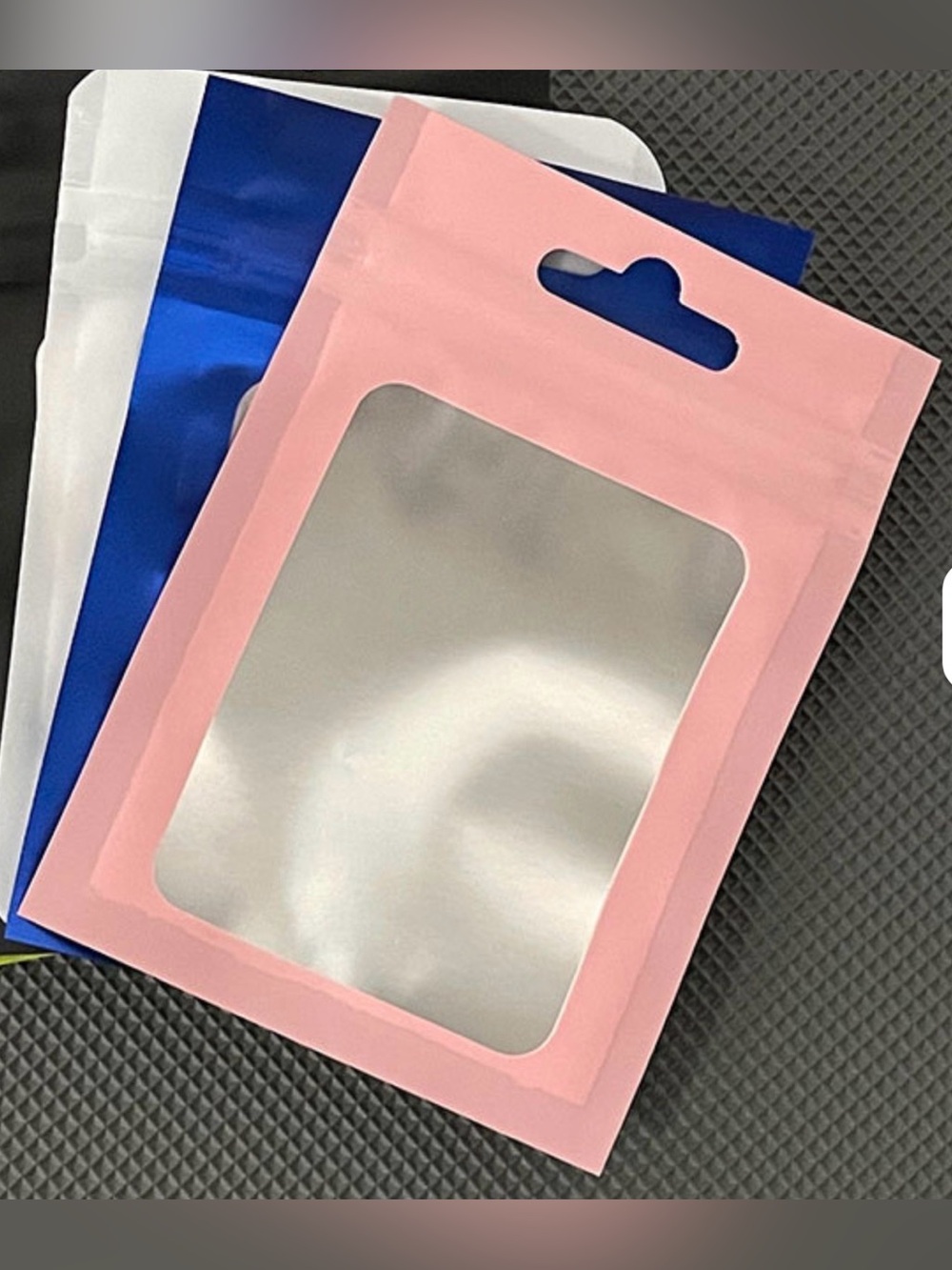 Zippy Clear Packing bags 20 count 3.5” x 4.75” choose blue or pink
